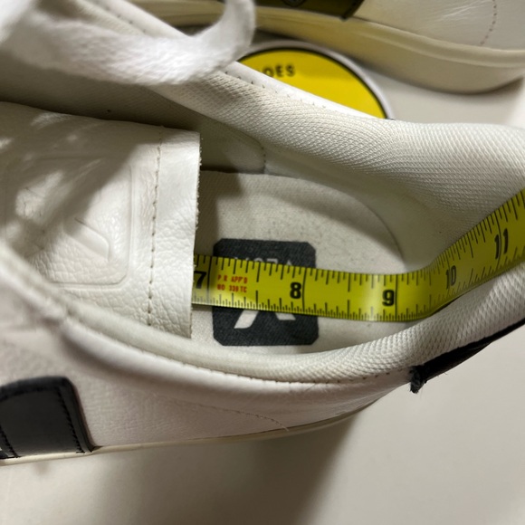 Veja White and Black Sneakers women 5 - Picture 16 of 16